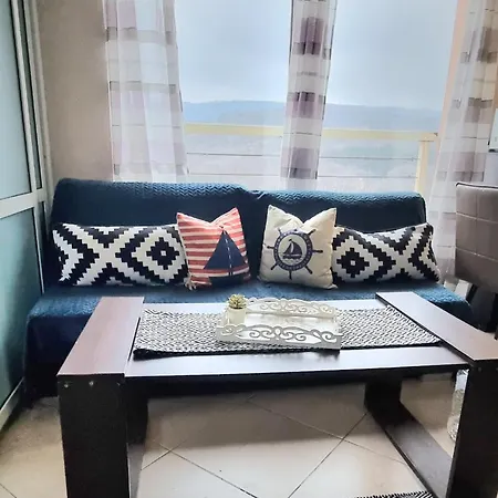Cozy 1 Bed With Sea View & Pool Varna