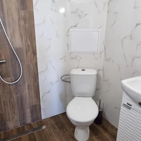 Cozy 1 Bed With Sea View & Pool Lägenhet Varna