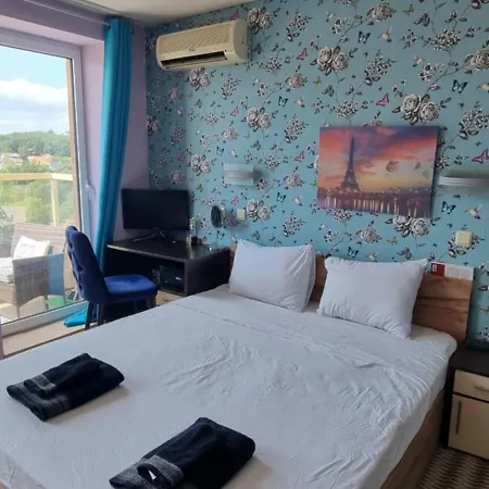 Lägenhet Cozy 1 Bed With Sea View & Pool Varna